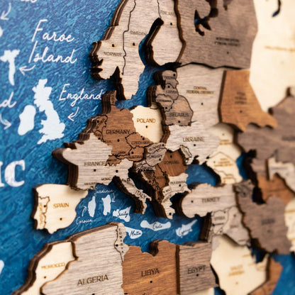 3D Wooden World Map On Board シングルパネル マルチカラー [受注生産品：約2か月で出荷]