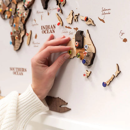 3D Wooden World Map On Board シングルパネル マルチカラー [受注生産品：約2か月で出荷]