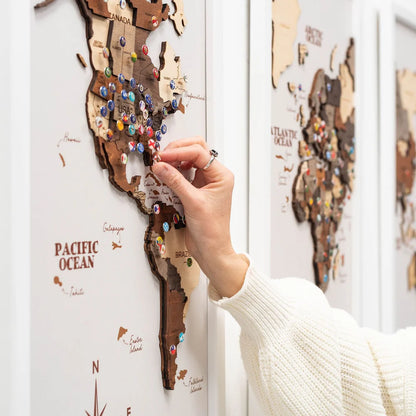 3D Wooden World Map on Board トリプティック マルチカラー[受注生産品：約2か月で出荷]