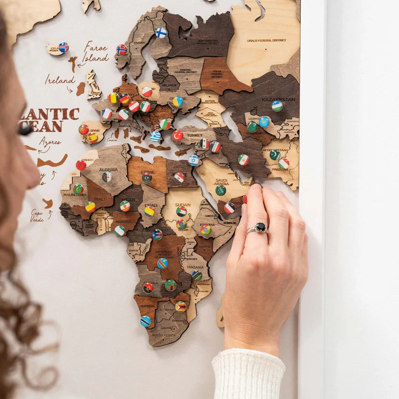 3D Wooden World Map on Board トリプティック マルチカラー[受注生産品：約2か月で出荷]