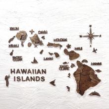 画像をギャラリービューアに読み込む, 3D Wood Hawaiian Islands Map 壁掛け木製ハワイ諸島地図【12月上旬お届け予定の予約販売】
